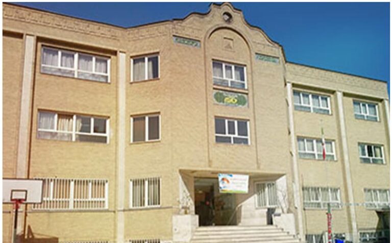 دبیرستان متوسطه اول خاتم