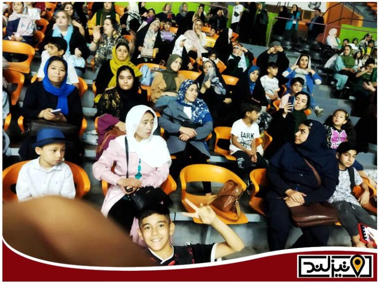 حضور در مراسم گروهی