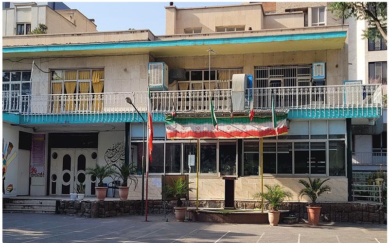 دبیرستان متوسطه دوره اول دخترانه شاهد مشکوه