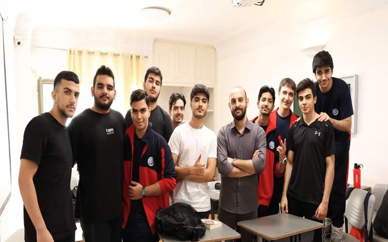 دبیرستان متوسطه دوره دوم پسرانه غیر دولتی بین المللی حکیم