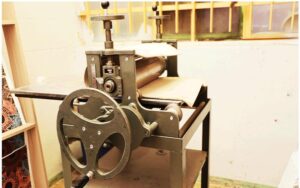 دبیرستان هنرستان فنی دخترانه غیر دولتی انفورماتیک مائده