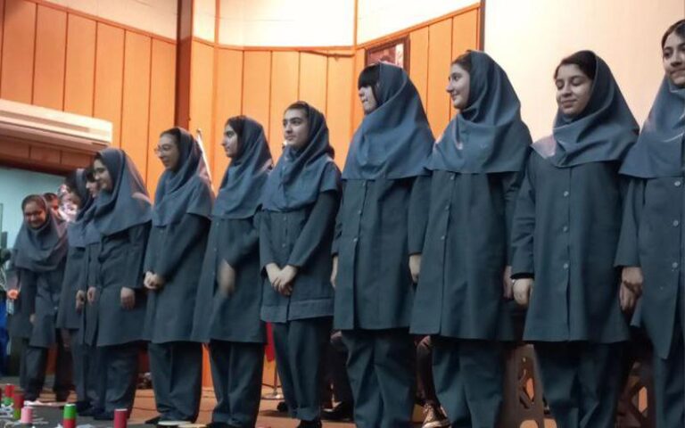 دبیرستان دبستان (ابتدایی) دخترانه غیر دولتی مهر آفرین