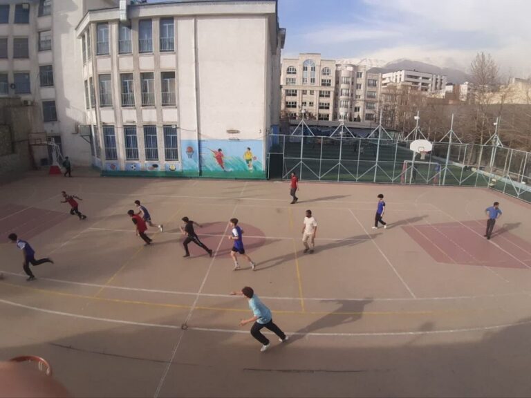 دبیرستان متوسطه دوم مجتمع تطبیقی پسران