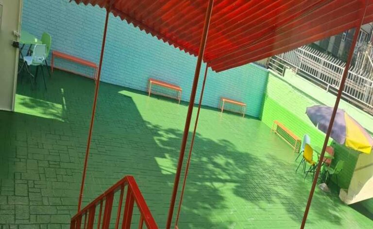 امکانات رفاهی مدرسه