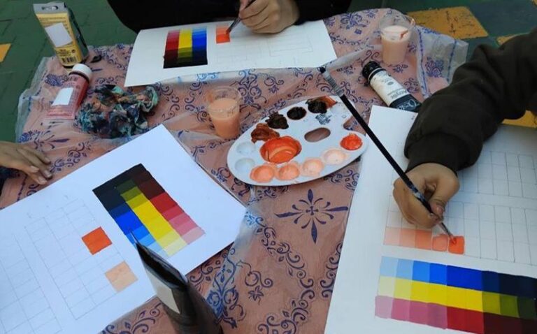 فعالیت هنری رنگ‌شناسی