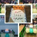 دانش‌آموزان در حال کار روی پروژه رباتیکی و فعالیت‌های STEM با تجهیزات الکترونیکی و سنسورها