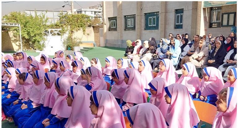 مراسم مدرسه