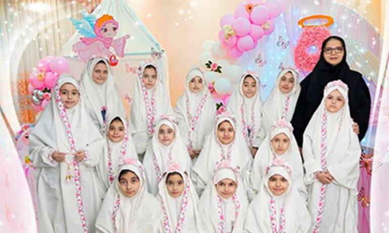 جشن دانش‌آموزی