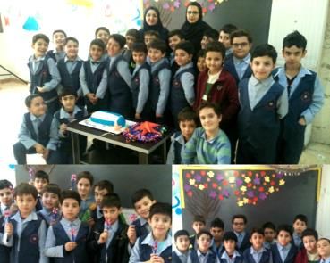 عکس یادگاری دانش‌آموزان