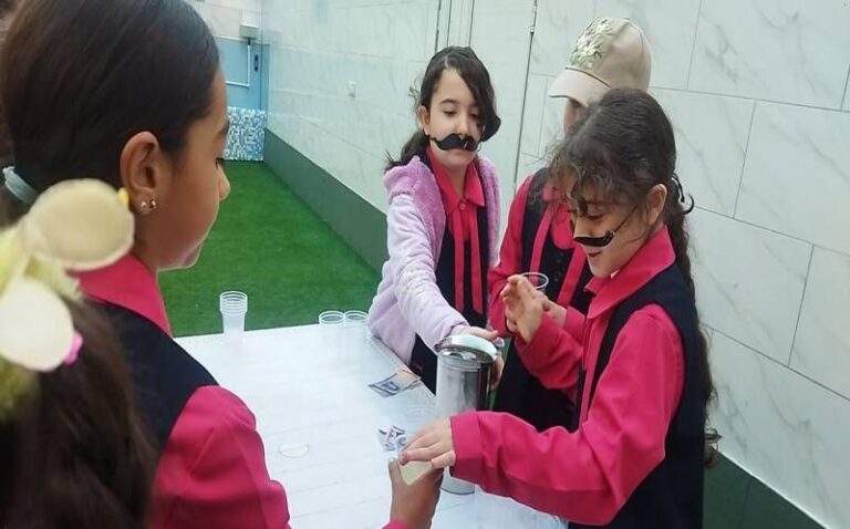 فعالیت علمی