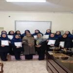 مراسم اهدای گواهی تقدیر و تشکر به اساتید و کارمندان مدرسه