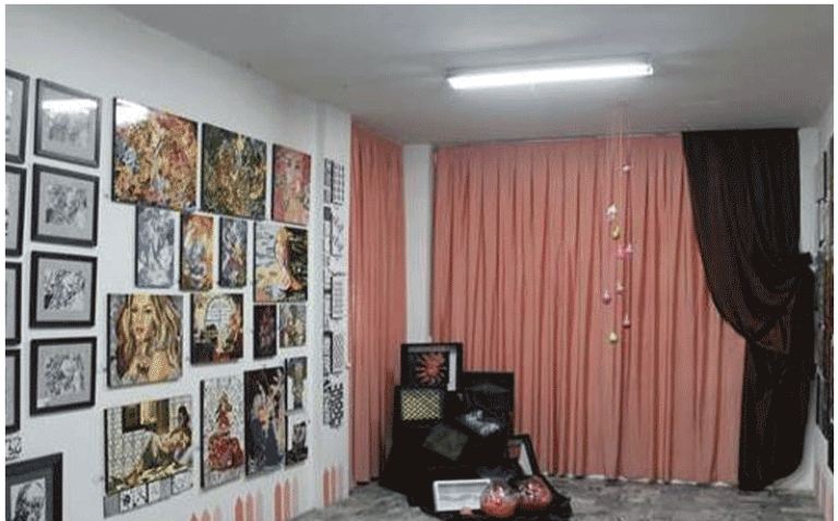 نمایش تئاتری و هنری