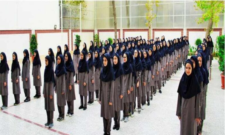 صف‌بندی دانش‌آموزان