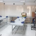 کارگاه فنی مجهز دبیرستان نمونه دولتی شهید حسینی، محله گلبرگ، منطقه ۸ تهران