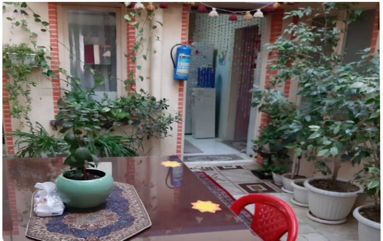 دبستان شکوفه‌های عفاف