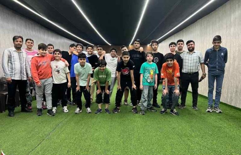 عکس یادگاری تیمی