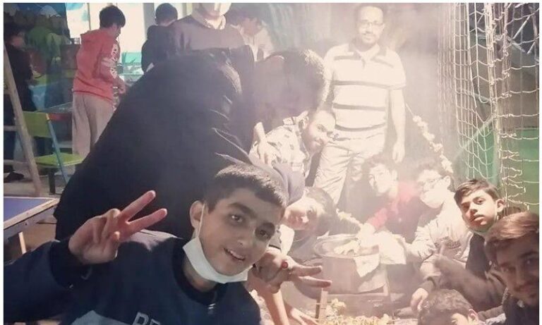مراسم دانش‌آموزان